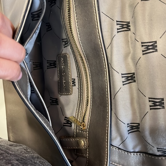 Silver Antonio Melani Shoulder Bag - Picture 4 of 4